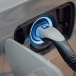 cargar moto eléctrica